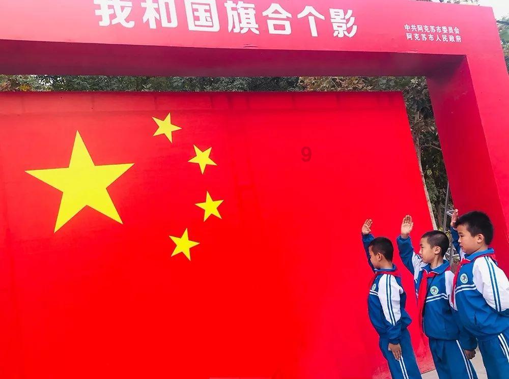 女生该不该主动表白呢？游戏画面